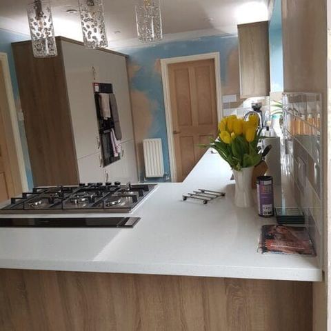 A three-week kitchen renovation, wall to wall — finished
