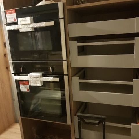A three-week kitchen renovation, wall to wall — finished