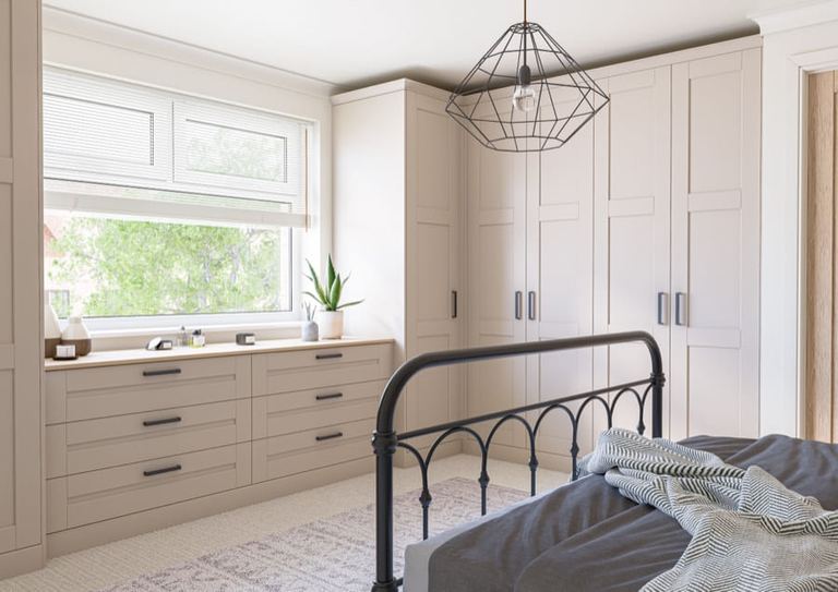 Belsay Smooth bedroom storage detail