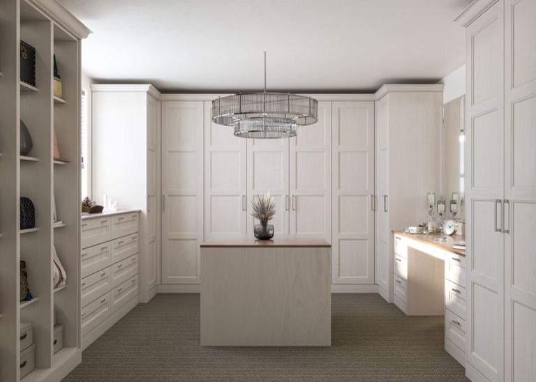 Mornington Beaded bedroom, second room view