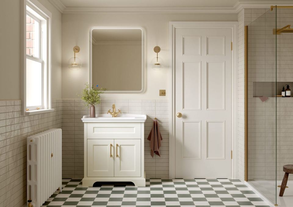 Charlbury bathroom in Cotton White