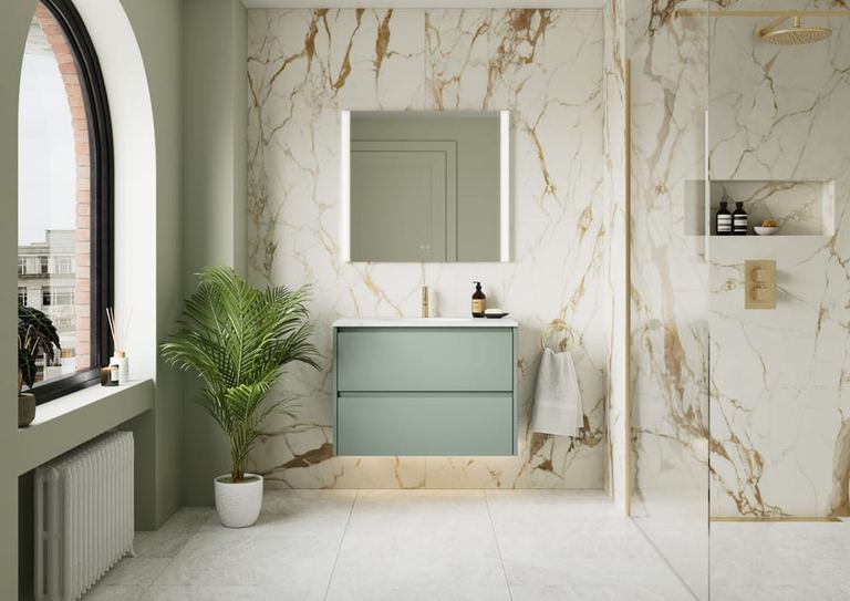 Selter fitted run in Lagoon Mist beneath a marble arch