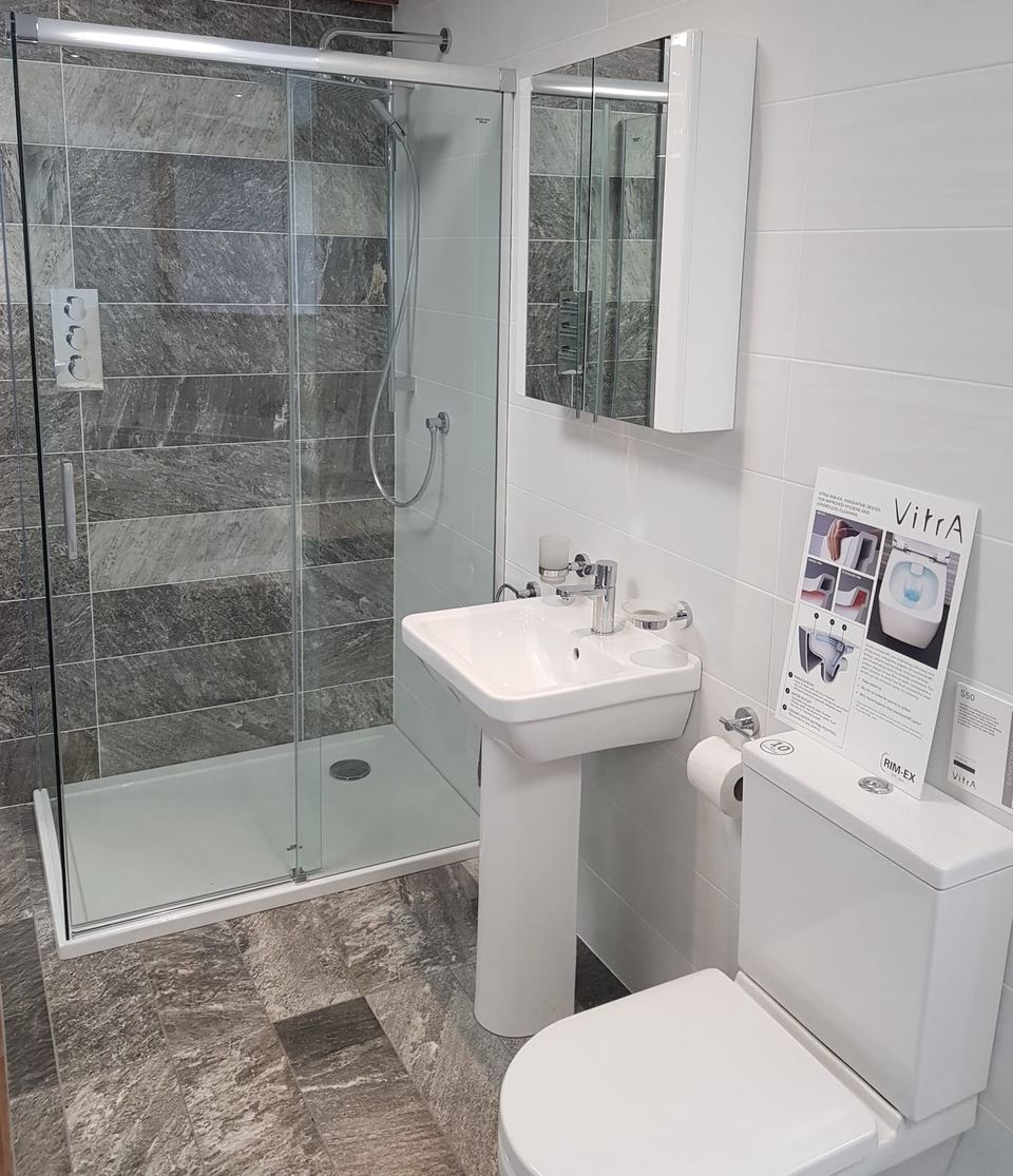 Guide to grey bathroom suites