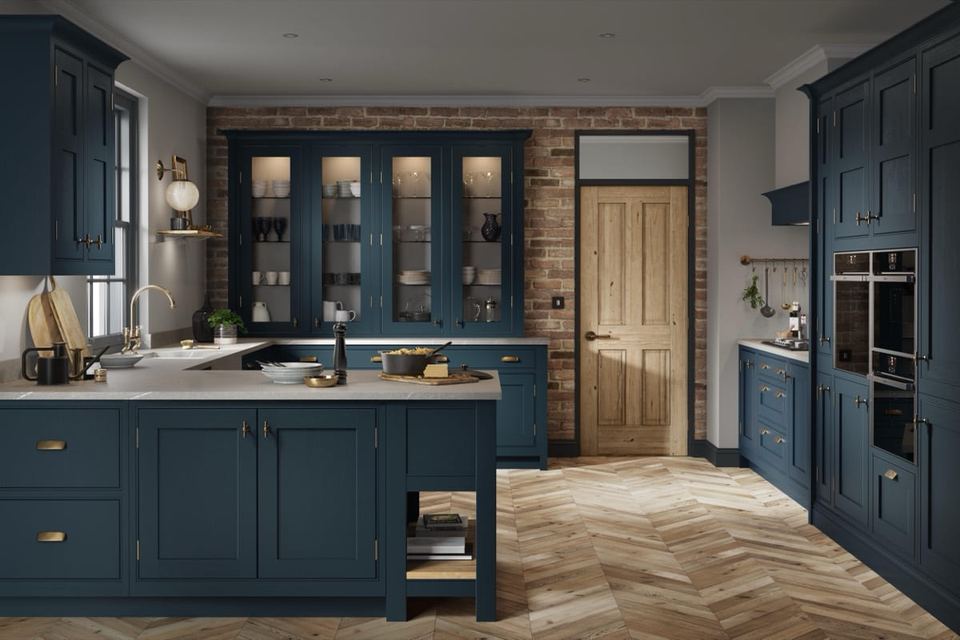 Clarendon kitchen in Hartforth Blue