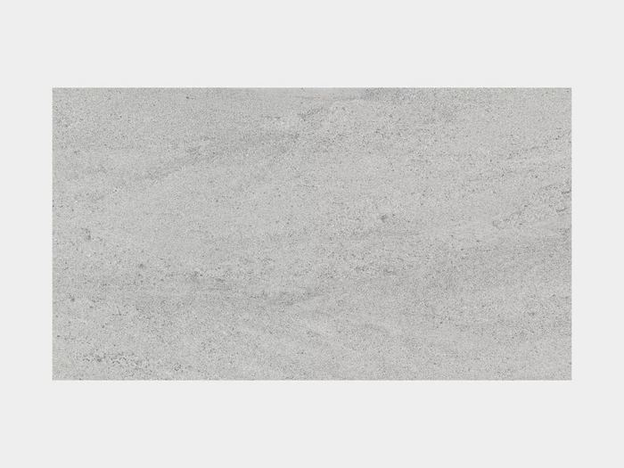 Porcelanosa Madagascar Natural tile, 25 x 44 cm, grey