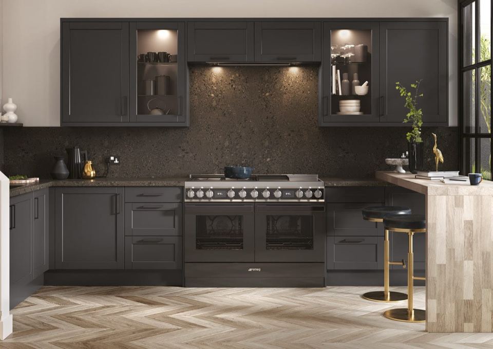 Dawson kitchen in Graphite
