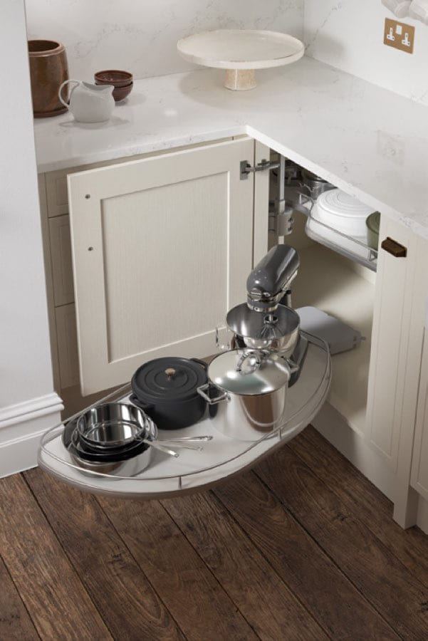 Jacobsen kitchen, further view