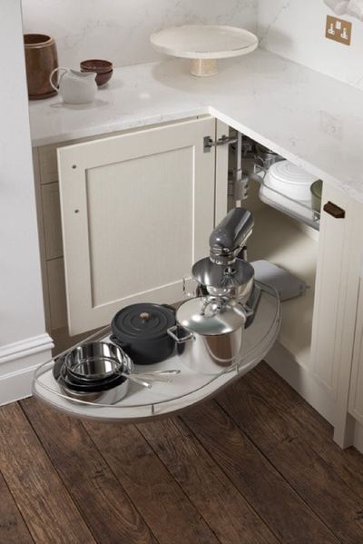 Jacobsen kitchen, further view