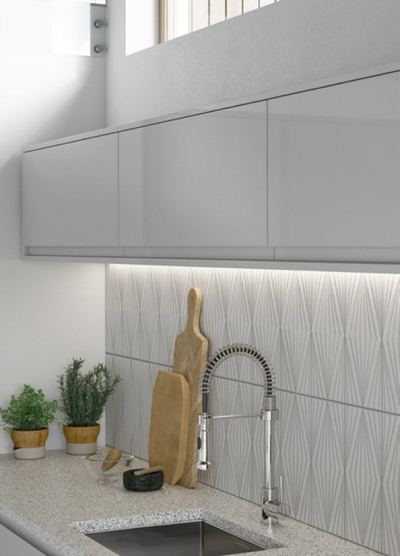 Strada Gloss kitchen storage detail