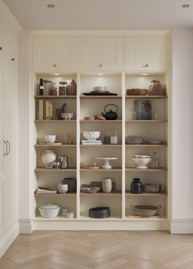 Winslow door and cabinet detail