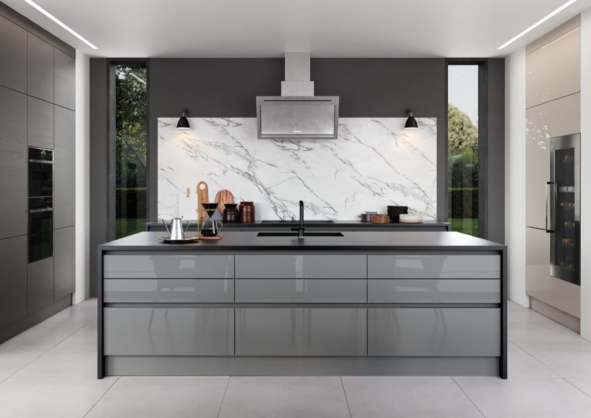 Zola Gloss kitchen in Dust Grey & Cashmere, full room view
