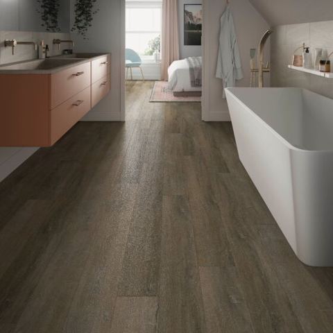 Wood-effect tiled floor