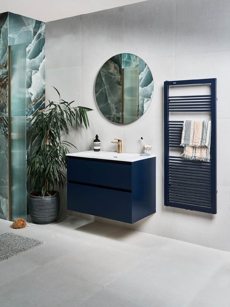 Mozzano vanity with a Fabio radiator in Midnight Blue
